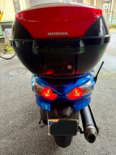 ホンダ　BIGスクーター　フォルツァ250　MF10