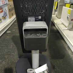 ジャングル×2和泉大型良品館  遠赤外線暖房機　ダイキン　ERFFT11ES　2019年製【R192】の画像