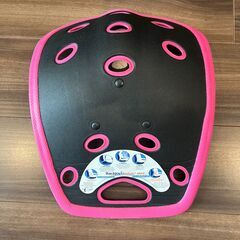 【腰痛・猫背対策に】座るだけ姿勢ケア！バックジョイ ミニ (女性・小柄な方向け)の画像