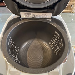 【東芝炊飯器】【5.5合炊き】2023年製★クリーニング済み/6ヶ月保証付き【管理番号1109】野の画像