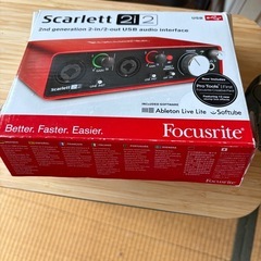 Focusrite（フォーカスライト）のオーディオインターフェース「Scarlett 2i2」（第2世代）の画像