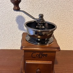 クラシックデザイン 木製コーヒーミル 手動式 粗挽き〜細挽き対応の画像