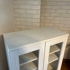 収納家具、キャビネットの画像