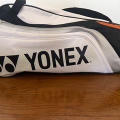 テニスバッグの画像