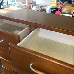 マルミツ 木製 6段 ハイチェスト 引出し7杯 全段レール付き 開閉スムーズ 上下セパレートします！ 衣類収納 家具 タンス 中古品 ③の画像