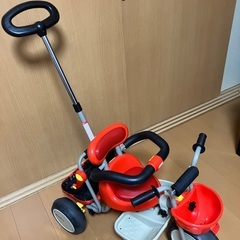 子供用三輪車　1.5才から3歳　赤　押し手付きの画像