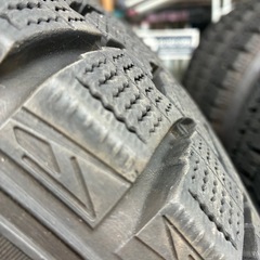 スタッドレスタイヤ+アルミホイールセット　205/55R16の画像