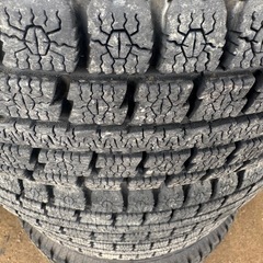 TOYO スタッドレスタイヤ🛞4本　175/65R14 国産の画像