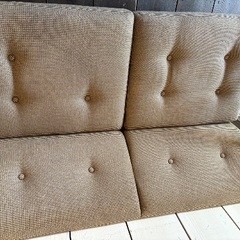 アンティークっぽいソファの画像