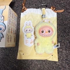 ラブブ　イニシャルラブブ　ピンフォーラブ　F　の画像