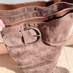 スウェード　ロングブーツの画像