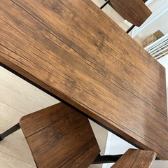 テーブル　チェア5点セットの画像