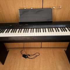 電子ピアノ（CASIO PX-160）の画像