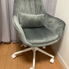 チェア　（ほぼ未使用品）の画像