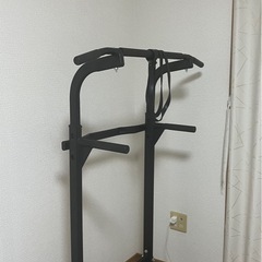 筋トレ　懸垂マシン　の画像