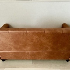 2人掛けレザーソファの画像