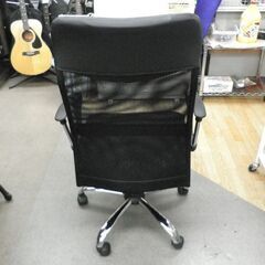 ワークチェア ブラック アーム付き メッシュ 昇降・回転式 デスクチェア OAチェア  ハイバックオフィスチェア 西岡店の画像