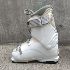 TECNICA テクニカ レディース　スキーブーツ　ホワイト　24.5の画像