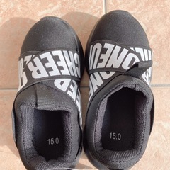 新品！キッズ　15センチ　スニーカーの画像