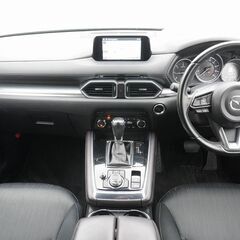 【自社ローン】🟣7人乗りSUV🟣カッコイイ見た目と大人の内装😊経済的なディーゼル車🟢CX－8📍の画像