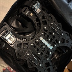 【新品】2025年製非金属タイヤチェーン8本　ジャッキアップ不要 165mm-285mm/R12-19対応の画像