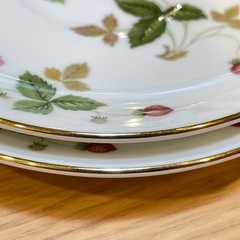 A7146【ウェッジウッド】 ワイルドストロベリー ピオニー 2客の画像