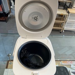 【ニトリ炊飯器】【3合炊き】2023年製★クリーニング済み/6ヶ月保証付き【管理番号1109】野の画像