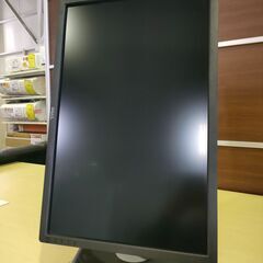 ジャングル×2和泉大型良品館 ディスプレイモニター　DILL　U2412　２４インチ　昇降・回転可能 【R193】の画像