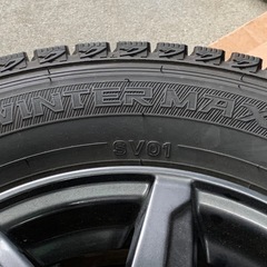 スタッドレスタイヤ(145/80/12)受け渡し予定者と取引中ですの画像