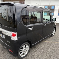 綺麗!!低燃費スライド4WD!!ダイハツ タントカスタムの画像