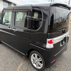 綺麗!!低燃費スライド4WD!!ダイハツ タントカスタムの画像