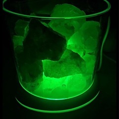 ヒマラヤ塩ランプ の画像