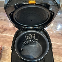 【象印 炊飯器】【3合炊き】2018年製★クリーニング済み/6ヶ月保証付き【管理番号1109】仲の画像