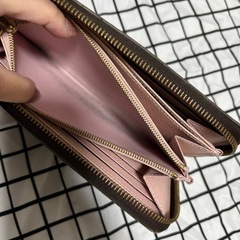 美品Louis Vuittonヴィトン長財布ローズバレリーヌの画像
