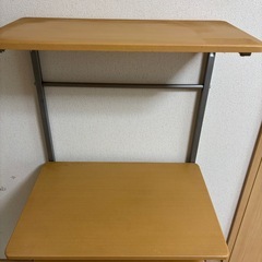 小型パソコン机の画像