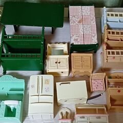 【ジャンク】シルバニアファミリー家と家具の画像