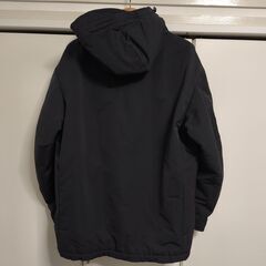 ユニクロ＋Ｊ　ハイブリッドダウンオーバーサイズパーカ　Mサイズ　ブラック　黒　UNIQLOの画像