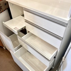 ニトリ 食器棚 リガーレ キッチンボード カップボード システムボード キッチン収納 家電収納棚 レンジボード ホワイト モダン シンプル 大容量 食器収納 炊飯器置き場付きの画像