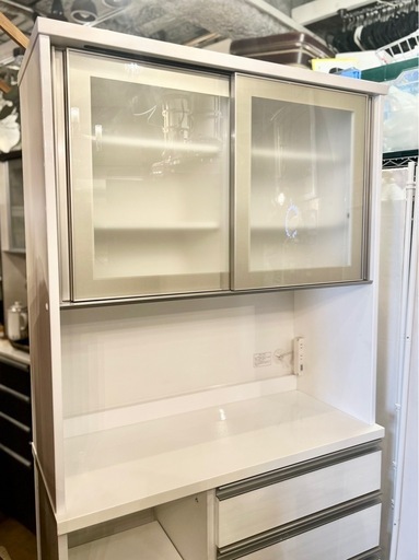 《売約済》ニトリ 食器棚 リガーレ キッチンボード カップボード システムボード キッチン収納 家電収納棚 レンジボード ホワイト モダン シンプル 大容量 食器収納 炊飯器置き場付き