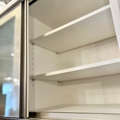 ニトリ 食器棚 リガーレ キッチンボード カップボード システムボード キッチン収納 家電収納棚 レンジボード ホワイト モダン シンプル 大容量 食器収納 炊飯器置き場付きの画像