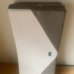 ニシカワ 敷布団 ダブルサイズ (ほぼ未使用) Suyara SU-02 三つ折りマットレス の画像