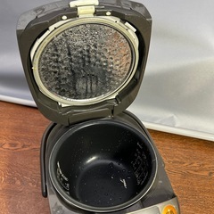 IH炊飯器 シルバー 多機能　管理番号862
の画像