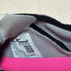 Nike zoom gravity 25.5cmの画像