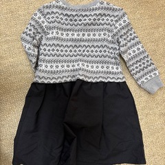 子ども服の画像