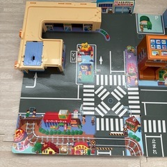 トミカ かんたんおかたづけ! にぎやかサウンドタウンの画像