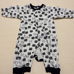 ベビー70ロンパースの画像