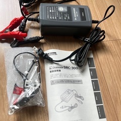 バッテリー充電器、バッテリー（ジャンク？）の画像