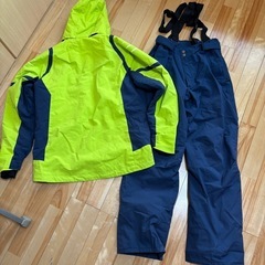 オンヨネスキーウェアの画像