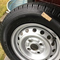 【訳あり】軽トラ用ホイール付タイヤ145R12の画像