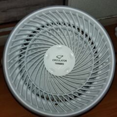 2つ目の KJ-4781W サーキュレーターの画像